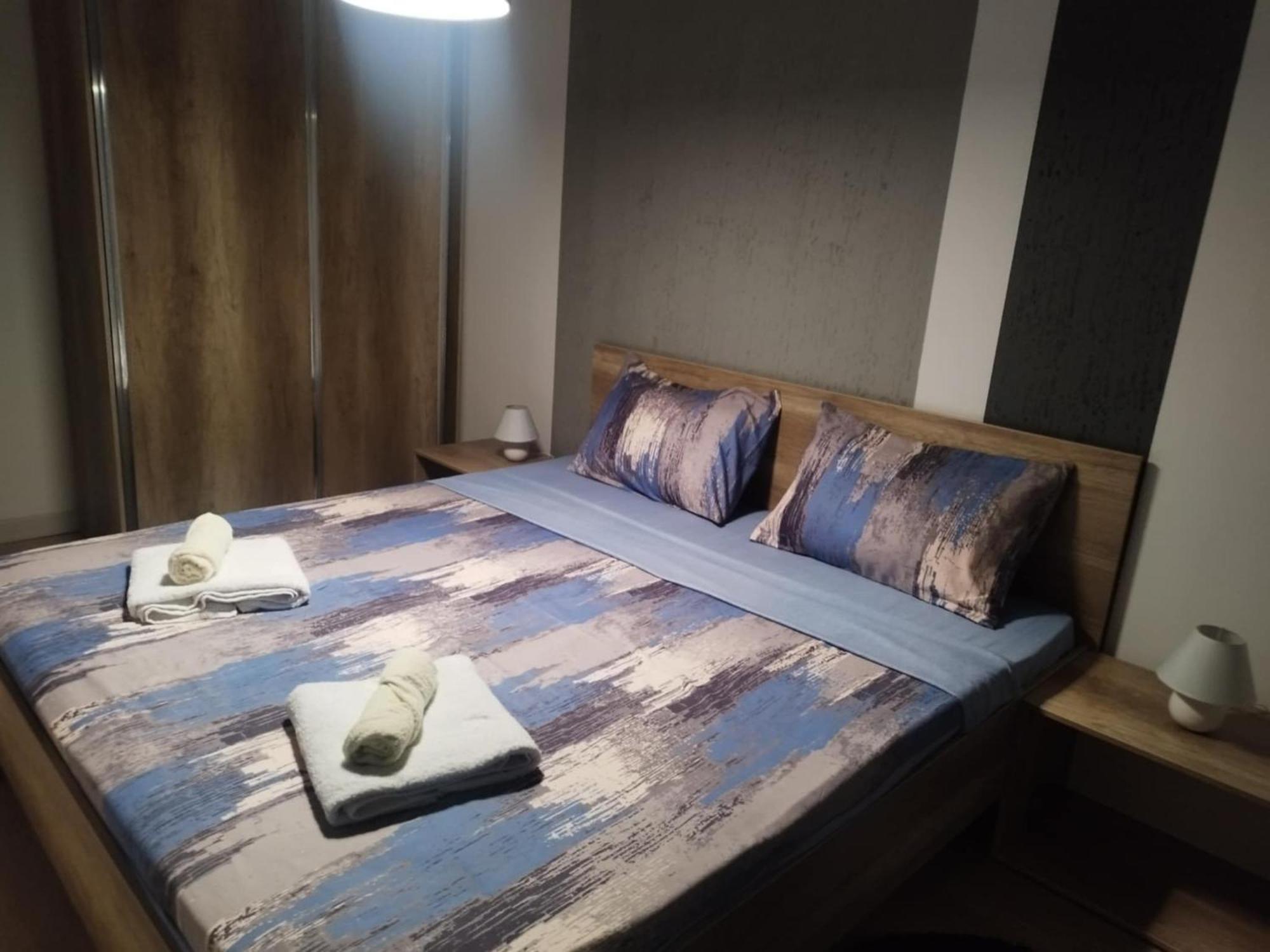 Sky 25th & 33th Floor With Pool & & Fitness & Parking Including In Price דירה